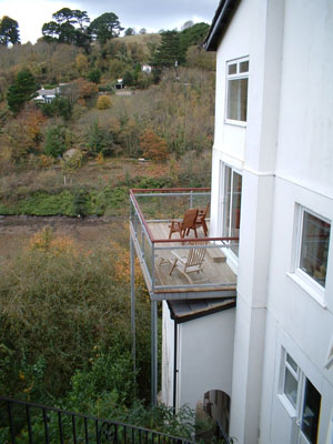 Devon Spirals, Balconies